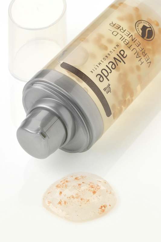 alverde NATURKOSMETIK Primer affineur de peau 30 ml